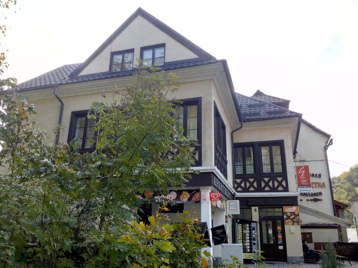 Urban Center Hotel Oravsky Podzamok Ngoại thất bức ảnh