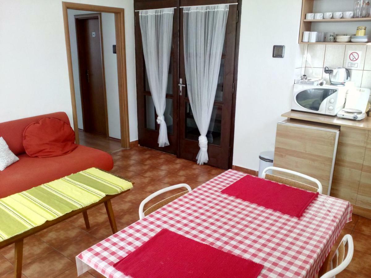 Urban Center Hotel Oravsky Podzamok Ngoại thất bức ảnh