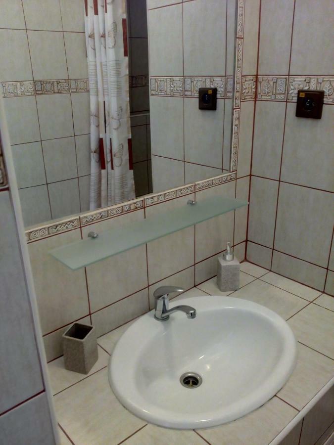 Urban Center Hotel Oravsky Podzamok Ngoại thất bức ảnh