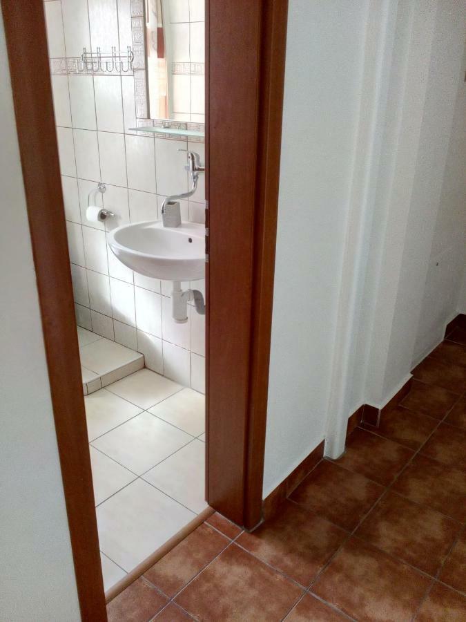Urban Center Hotel Oravsky Podzamok Ngoại thất bức ảnh