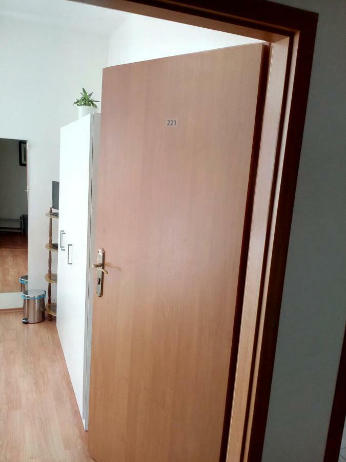 Urban Center Hotel Oravsky Podzamok Ngoại thất bức ảnh